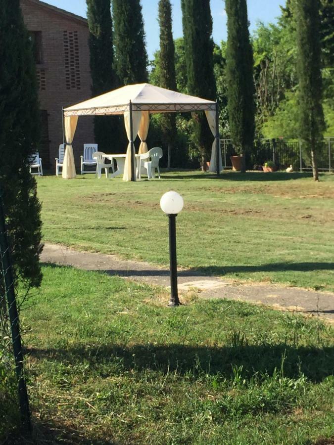 Ponte a Tressa L'Aia Di Argiaゲストハウス エクステリア 写真